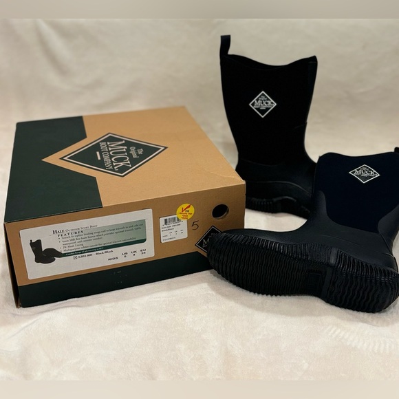 NIB The Original Much Boot Company Hale Outdoor Sport Boot. Kids Size 5. - Picture 3 of 3